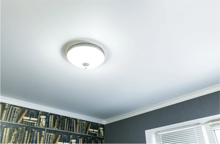 Сатиновый натяжной потолок 3