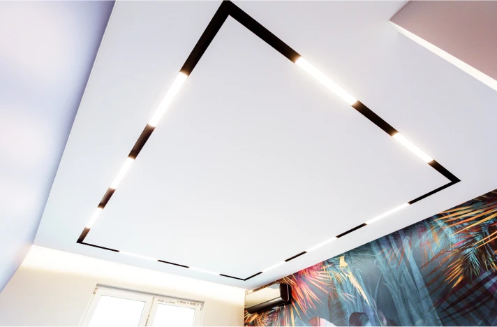 Натяжной потолок в спальне 2