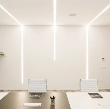 Пример световых линий flexy на натяжном потолке 4110