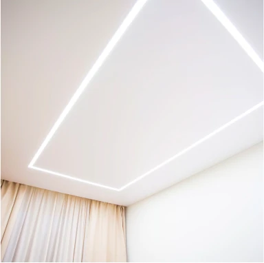 Пример световых линий flexy на натяжном потолке 4118