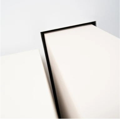 Пример установленного натяжного потолка 4270