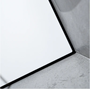 Пример установленного натяжного потолка 4271