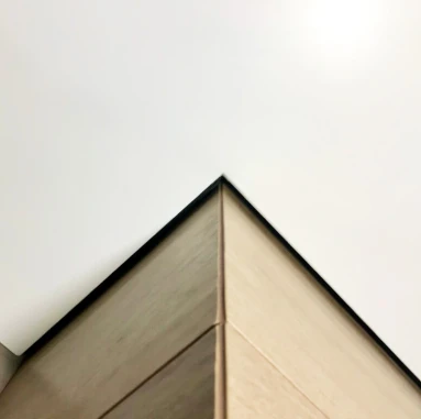 Тканевый натяжной потолок, установленный РумЭксперт 4277