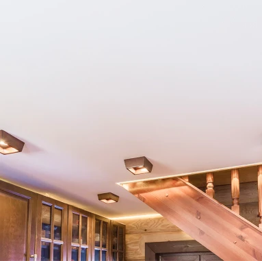 Тканевый натяжной потолок, установленный РумЭксперт 4287