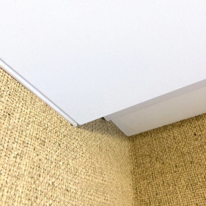 Тканевый натяжной потолок, установленный РумЭксперт 4288