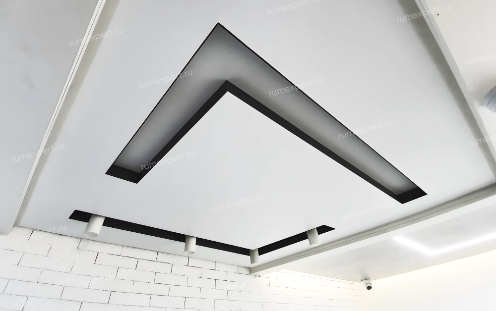 Контурный натяжной потолок 1