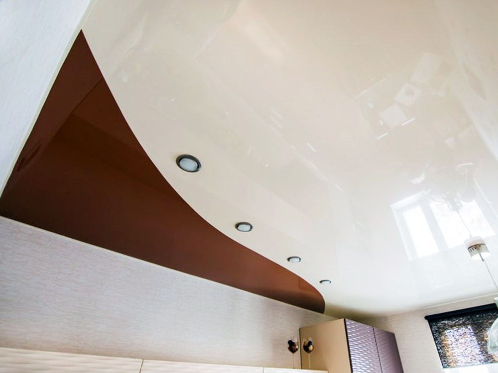 Криволинейный натяжной потолок 7