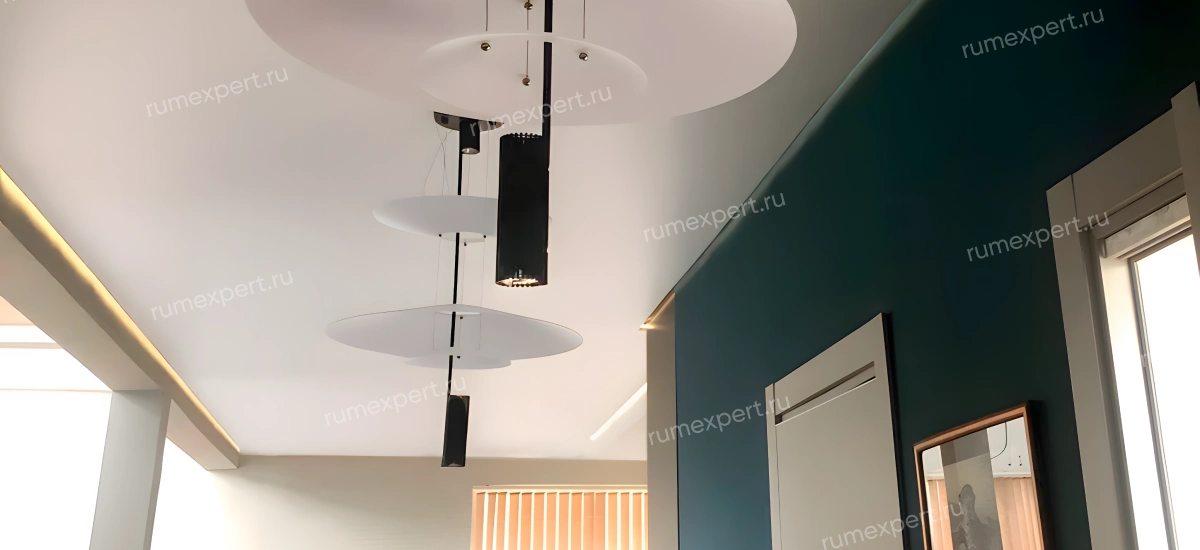 Что лучше? Гипсокартон или натяжной потолок.