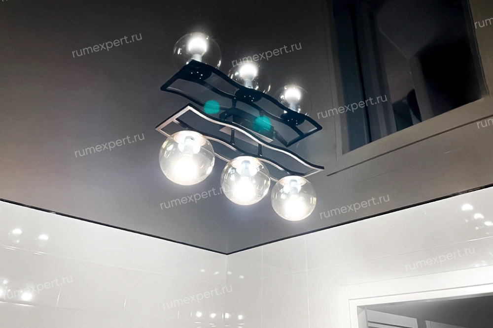 Глянцевые натяжные потолки 4